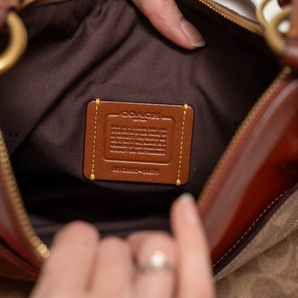 NWOT Coach Leather Monogram Corssbody Bag - Picture 11 of 15